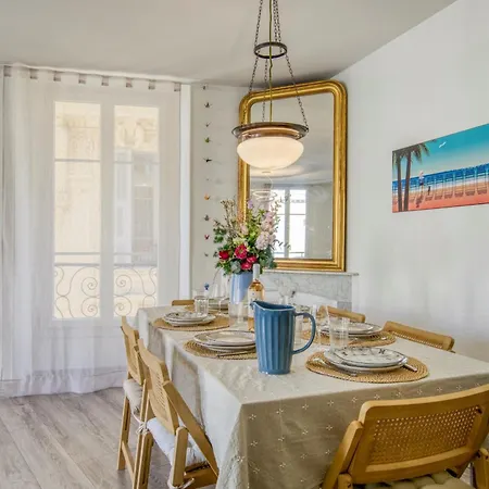 Appartement Sublime, Modern, Balconies, A/c, Refurbished
