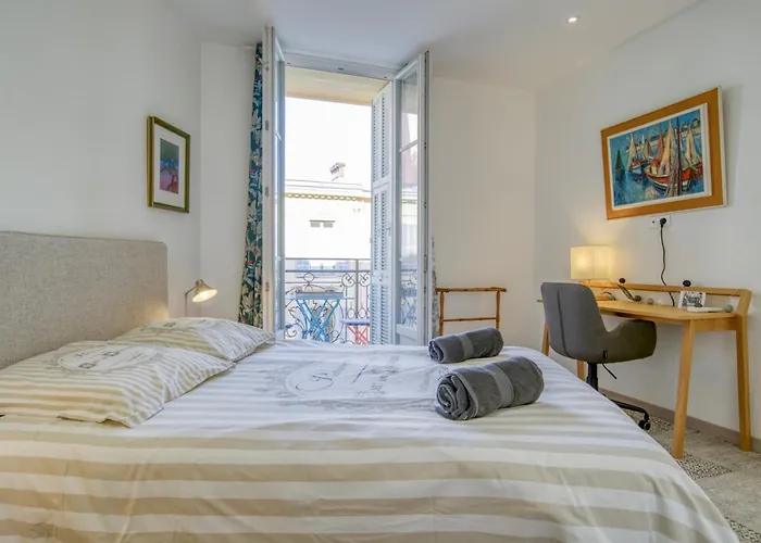 Sublime, Modern, Balconies, A/c, Refurbished * Nizza