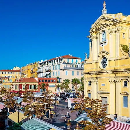 Sublime, Modern, Balconies, A/c, Refurbished *