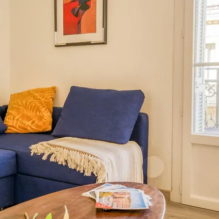 Sublime, Modern, Balconies, A/c, Refurbished *