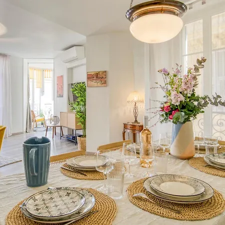 Sublime, Modern, Balconies, A/c, Refurbished Νίκαια