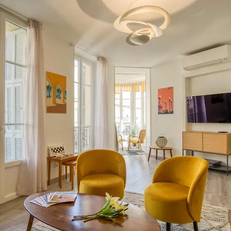 Sublime, Modern, Balconies, A/c, Refurbished Apartmán Nice