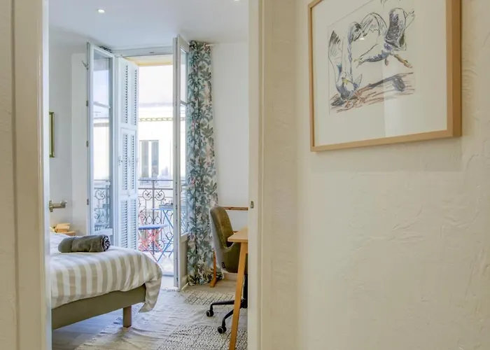 Sublime, Modern, Balconies, A/c, Refurbished Nice