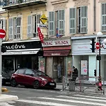 Sublime, Modern, Balconies, A/c, Refurbished Apartamento *