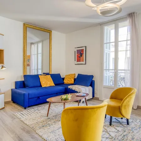 Sublime, Modern, Balconies, A/c, Refurbished *